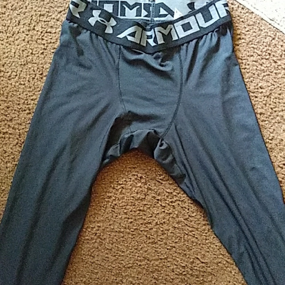 UNDER ARMOUR WORKOUT LEGGINGS